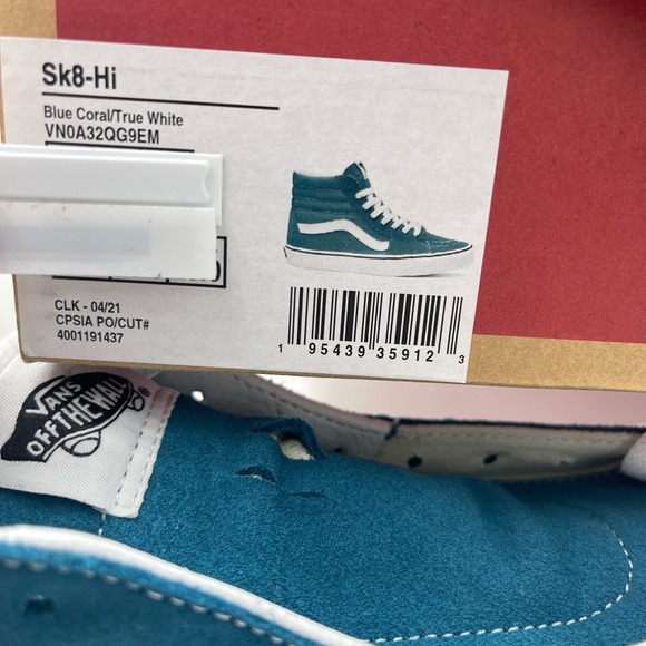 Vans Men’s Sk8-Hi
Blue Coral/True White Sneakers
VN0A32QG9EM High-Top - Picture 16 of 16